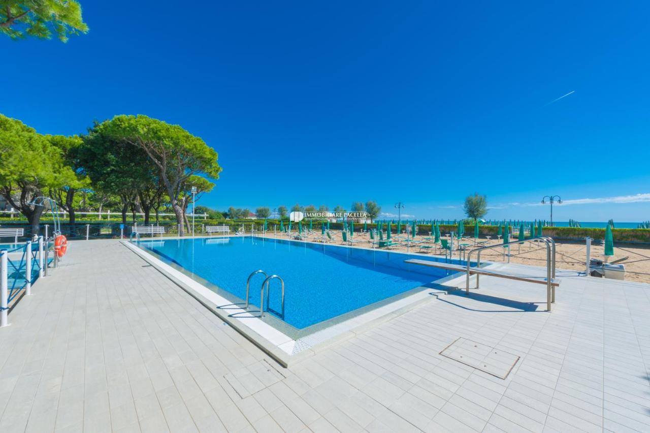 Park Residence Immobiliare Pacella Лідо-ді-Єзоло Екстер'єр фото