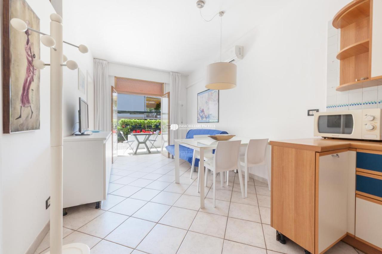 Park Residence Immobiliare Pacella Лідо-ді-Єзоло Екстер'єр фото