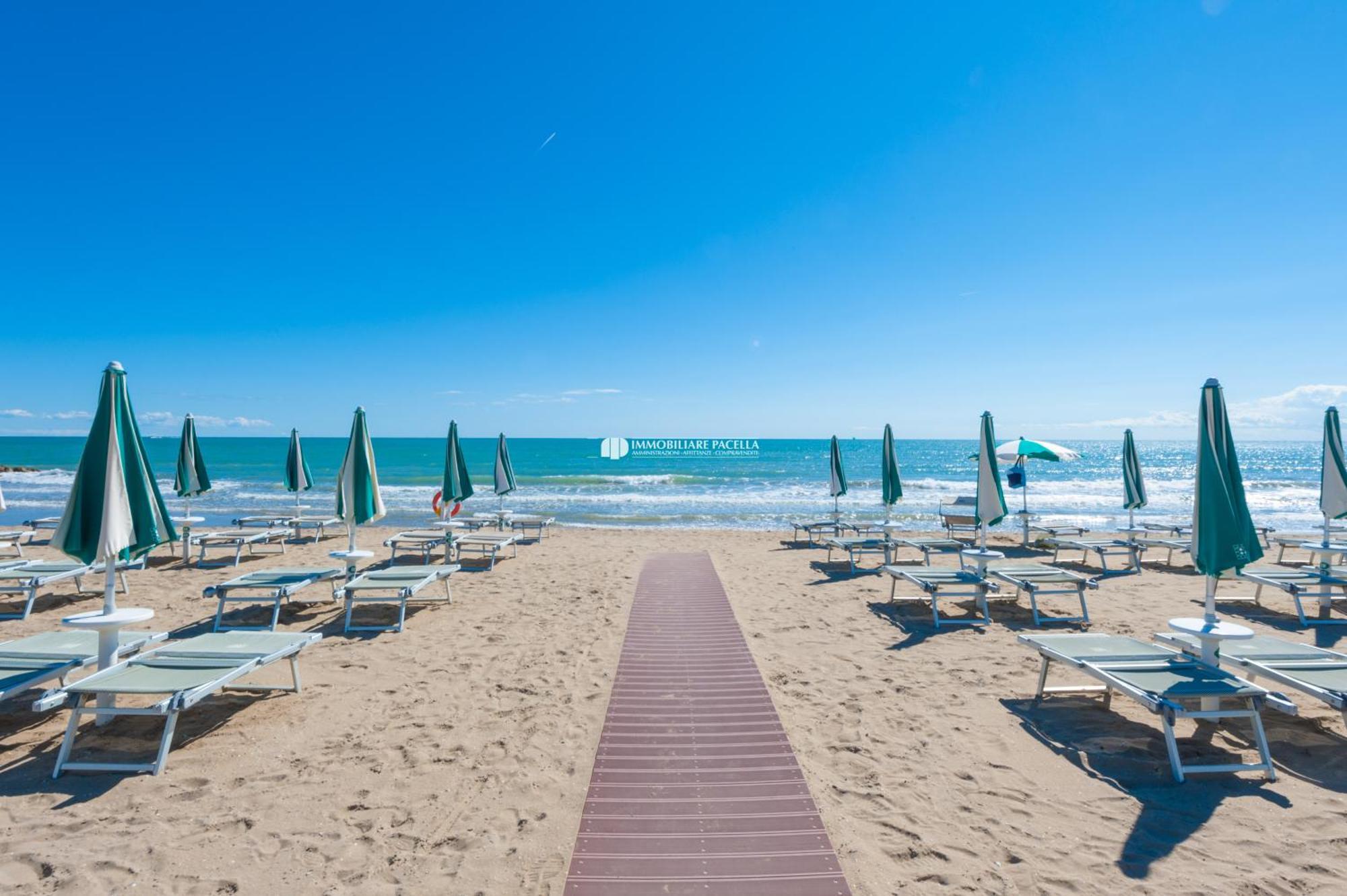 Park Residence Immobiliare Pacella Лідо-ді-Єзоло Екстер'єр фото